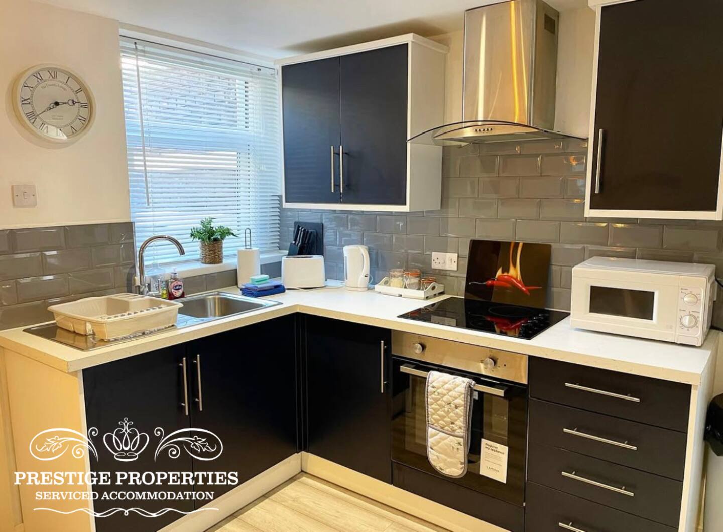 1 Victoria Place — photo 8